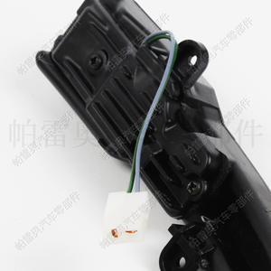 Luz Intermitente para Espejo Retrovisor de Audi Q5 Q7, 4L0949102A 4L0949101A, Lado Derecho e Izquierdo, Halógena, ABS, Nueva - Product Image 1