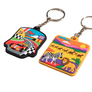 Llavero de PVC con etiqueta de goma suave de silicona de cloruro de polivinilo 2D personalizada, fabricada por un fabricante certificado, con colores a juego. - Product Image 1