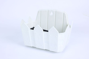 Macetas de plástico efecto piedra premium y jardineras de barandilla para balcón Amfori, modernas, altas y cónicas, conformes con el audit social. - Product Image 4