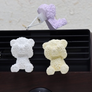 Diffuseur d'huiles essentielles en pierre aromatique en forme d'ours, en gypse massif, pour voiture et maison, avec capteur de vibration et clip de ventilation - Product Image 2