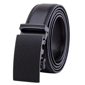 <span class=keywords><strong>Cintura</strong></span> Classica in Vera Pelle di Vacchetta con Fibbia Automatica Personalizzata per <span class=keywords><strong>Uomo</strong></span>, Design Elegante per Business - Product Image 2