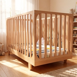 Lit bébé scandinave en bois massif avec barrières <span class=keywords><strong>de</strong></span> sécurité et tiroir <span class=keywords><strong>de</strong></span> rangement convertible en lit d'enfant - Product Image 5