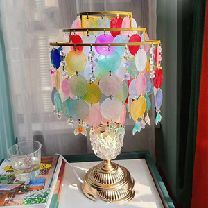 Commercio all'ingrosso 5cm di colore naturale Capiz gusci per carillon di vento pezzi di illuminazione e gioielli con fori - Product Image 5