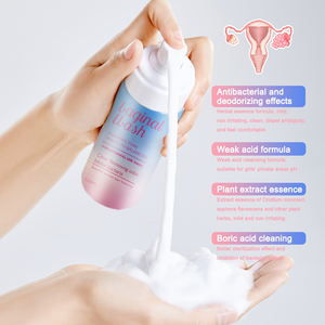 Espuma Limpiadora Íntima de Lujo con Ácido Bórico Yoni, Limpiador Corporal Yoni de Marca Privada, Limpiador Yoni con pH Equilibrado, Limpiador Yoni con Menta - Product Image 2