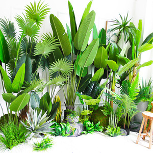 Plante artificielle sur pied en plastique souple, style nordique, grande taille, imitation palmier du voyageur, palmier Areca, bananier - Product Image 1