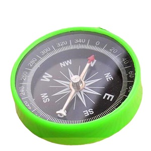 Vente directe d'usine / Boussole de style américain pour l'extérieur, porte-clés boussole, boussole en plastique, cadeau promotionnel - Product Image 2