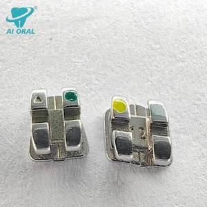 Brackets de Ortodoncia con Ganchos 345, Ranura de 0.022''/0.018'' para Alineación Dental - Product Image 4