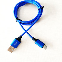 Câble de haute qualité OEM ODM MWM HL19-C08 3A 60W PD QC 1m/1.5m avec connecteurs en alliage d'aluminium, conducteur en cuivre étamé tressé en nylon, blindé