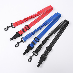 Cinturón de <span class=keywords><strong>Seguridad</strong></span> Acolchado para Mascotas de Razas Pequeñas con Hebilla de <span class=keywords><strong>Seguridad</strong></span> para Automóvil Anti-Deslizante de Nailon Decorado con Cintas - Product Image 4