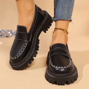 Thick Sole Platform for Women Autumn Retro Flats Thick Heel Small Leather Shoes - Product Image 3