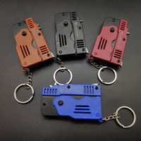 Llavero Para Hombre Estilo Militar Mini M1 Pistola de Metal 3D Revólver Plegable de Goma Elástica