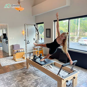 <span class=keywords><strong>Precio</strong></span> de Fábrica, Reformer de Pilates de Madera de Roble con Media Torre y Barra Deslizante Infinita para Gimnasio - Product Image 1