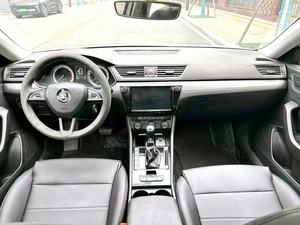 JX Auto Hot <span class=keywords><strong>Skoda</strong></span> Superb TSI330 DSG Long Endurance, 5 Puertas, 5 Plazas, 2.0T, Auto Usado de Segunda Mano, Volante a la Izquierda, Hatchback - Product Image 5