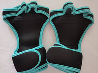 Guantes de ciclismo y motocicleta de medio dedo impermeables con diseño Racing Hand, resistentes a golpes y compatibles con pantallas táctiles, ideales para invierno.