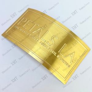 Etiquetas de perfume de aluminio impermeables adhesivas fuertes con logotipo personalizado dorado de alta calidad - Product Image 2