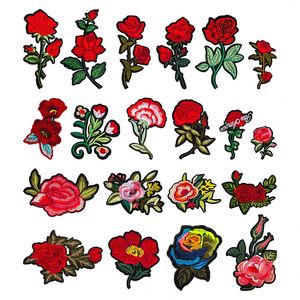 Parches Bordados Termoadhesivos de Rosas Grandes Rojas Estilo Chino - Product Image 1
