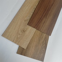Fabrik-Großhandel Wasserdichter PVC-LVT-Vinylplankenboden Trockenklebender LVT-Vinyl-Kunststoffboden für Innenräume