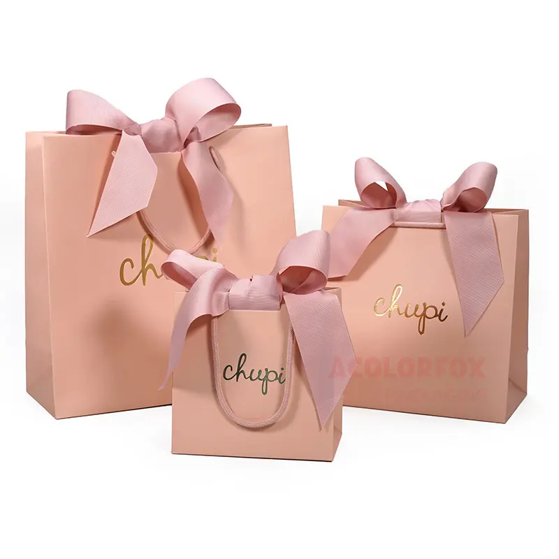 Lüks takı kağıt alışveriş torbası özel baskı logosu altın folyolu Mini sevimli pembe kağıt kolları ile hediye keseleri şerit kapatma