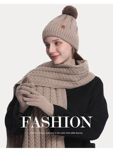 Ensemble de trois pièces pour femmes, <span class=keywords><strong>bonnet</strong></span> en tricot jacquard imprimé chaud d'hiver, avec écharpe <span class=keywords><strong>et</strong></span> gants - Product Image 4