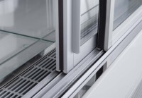 Nouvelle Vitrine Réfrigérée 4 Niveaux en Acier Inoxydable pour Pains et Pâtisseries avec Refroidissement par Ventilation et Contrôle Numérique pour Gâteaux