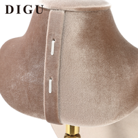 Présentoir de Luxe DIGU en Velours pour Colliers, Ensemble de Bustes avec Base Métallique, Support à Bijoux pour Pendentifs, Idéal pour Magasin de Détail et Présentation de Bijoux de Mariage