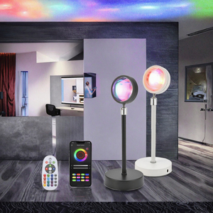 Lampada Proiettore LED Smart Tuya con Effetto <span class=keywords><strong>Tramonto</strong></span>, Controllo App e WiFi, Telecomando RGB, Lampada Ecologica per Casa e Camera da Letto - Product Image 3