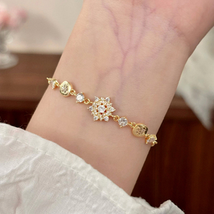 Bracciale Vershal D-343 in rame placcato oro vero con zirconi a forma di fiocco di neve per donna, elegante gioiello alla moda per matrimonio, regalo per <span class=keywords><strong>damigella</strong></span> d'onore - Product Image 1