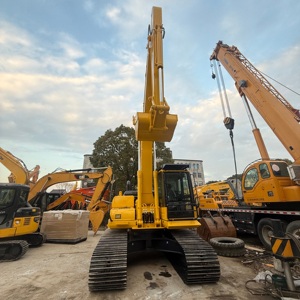 Excavadora Usada Komatsu PC210-8 Original de Japón, Komatsu 200 210LC 210LC-8 220, Excavadora de Orugas Usada en Venta, Disponible en Stock - Product Image 3