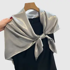 Wholesale fashion women's hair scarf color Ding silk square scarf Luxury printed silk bandana 90*90cm headscarf custom