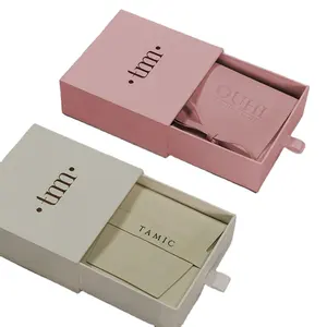 2024新款KP定制小粉色纸纸板戒指抽屉包装首饰盒和印有标志的包