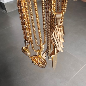 <span class=keywords><strong>Collana</strong></span> con Ciondolo VAF da 24 Pollici in Acciaio Inossidabile 316L, Collezione <span class=keywords><strong>Oro</strong></span>, con Pugnale, Fulmine, Ali, Bussola e <span class=keywords><strong>Rosa</strong></span>, a Forma di Fiore - Product Image 2