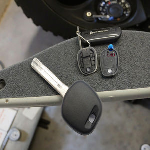 TOY48 chiave <span class=keywords><strong>Chip</strong></span> <span class=keywords><strong>Transponder</strong></span> lama con <span class=keywords><strong>Chip</strong></span> <span class=keywords><strong>H</strong></span> per 2013 2020 T-oyota Scion - Product Image 5