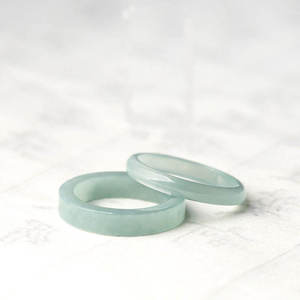 Anillo de Jadeíta Azul Agua Natural UNISEX, Diseño Clásico y Sencillo, Regalo con Certificado de Tasación JZ11/JZ12 - Product Image 1