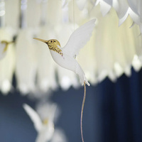Nouvelle conception de lustre de luxe pour plafond haut, modèle de villa, escalier, luminaire suspendu en céramique à fleurs