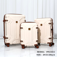 Valise classique légère à roulettes pivotantes de 20/24/28 pouces en PP avec fermeture éclair, grande capacité, avec compartiment extensible