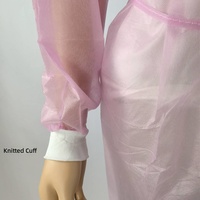 Gaun Isolasi Sekali Pakai Warna Pink, Bernapas, Manset Elastis yang Dapat Disesuaikan, Cocok untuk Salon Kecantikan, Seniman Tato, Pakaian Bersih, Pakai dari Belakang ke Depan