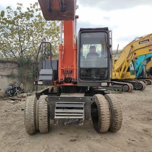 Engin de chantier occasion Hitachi ZX130W Pelle tracteur pelleteuse 10 tonnes - Product Image 4