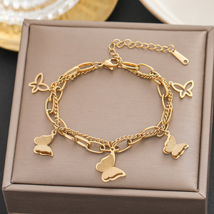Pulseras de Corazón de Circonia Impermeables, Chapadas en Oro de 18K, Cadena Cubana de Acero Inoxidable para Mujer, Pulsera de Perlas a la Moda - Product Image 3