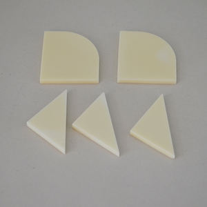 แผ่น/ฐานเซรามิกฉนวนอลูมินาสูงแบบกำหนดเอง - Product Image 1