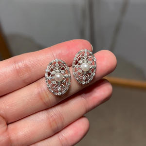S925 Pure <b>Silver</b> French Court Style Hollow Lace <b>Pearl</b> Shell <b>Earrings</b> Vintage Style French Court Style Hollow Lace <b>Pearl</b> <b>Earrings</b> - Product Image 3