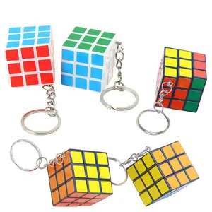 3cm Kunststoff Abs Mini 3x3x3 Magic Cube Schlüssel ring Puzzle Aufkleber Schlüssel bund Geschenke Kinder Lernspiel Baby Educational Iq Toys