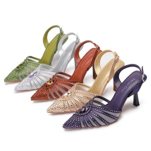 Sandali con tacco alto a punta con strass, stile europeo, da donna, per banchetti e commercio estero, modello transfrontaliero. - Product Image 1