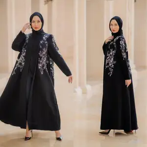 新款时尚刺绣迪拜阿巴亚和服前开阿巴亚流行风格卡夫坦批发水钻伊斯兰和服开衫