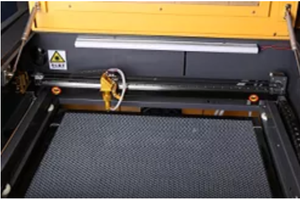 Machine de gravure laser CNC CO2 3D haute précision à refroidissement par eau, nouvelle version, compatible papier/cuir/contreplaqué/MDF bois, formats DXF/<span class=keywords><strong>JPG</strong></span>/AI/LAS/DST - Product Image 3