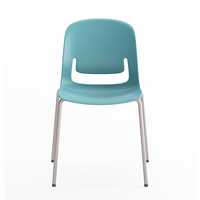 Chaise ergonomique en maille moderne de haute qualité, certifiée BIFMA, avec siège en PP et accoudoirs en plastique, idéale pour les cafés et les tables de salle à manger
