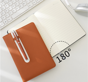 Carnet de notes/agenda en cuir PU souple de haute qualité avec logo personnalisé, couverture rigide et porte-stylo cousu sur la couverture - Product Image 2