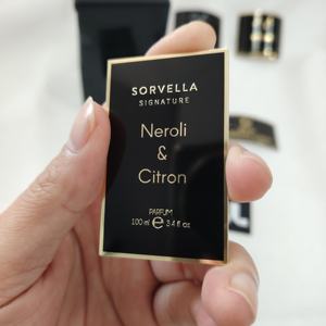 Etiquetas Adhesivas de Vinilo Resistentes al Agua y a los Rayos UV para Perfumes, Aceites Esenciales y Cosméticos de Lujo Personalizados, Impresión UV - Product Image 6