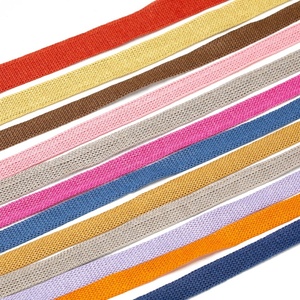 Cordon en papier <span class=keywords><strong>plat</strong></span> avec système d'enfilage <span class=keywords><strong>à</strong></span> l'aiguille, poignée en papier robuste pour le transport de sacs cadeaux et l'<span class=keywords><strong>assemblage</strong></span> d'emballages - Product Image 6