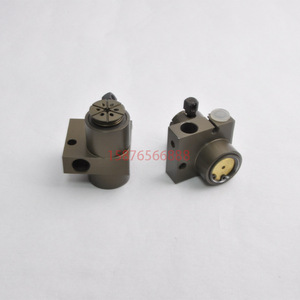 หัวดูดกระดาษโรแลนด์ สำหรับเครื่องพิมพ์อิงค์เจ็ทแมนโรแลนด์ รุ่นที่ 1 - Product Image 1
