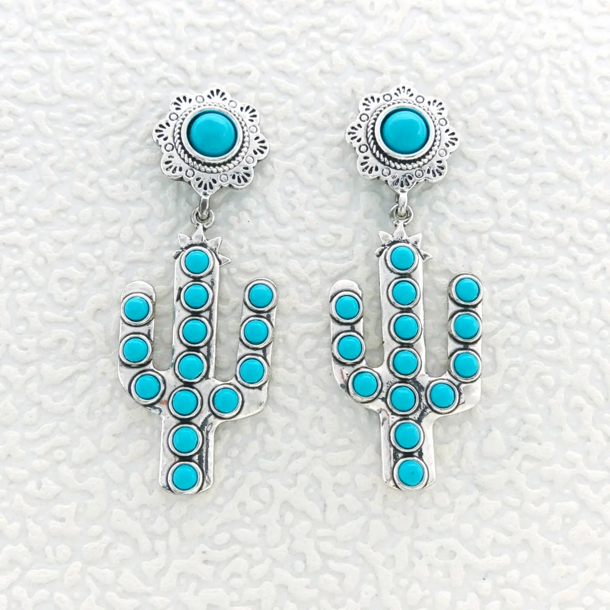 Mode Perhiasan Baru Kustom Bunga Retro Turquoise Batu Lilin Drop Stud Earrings untuk Wanita